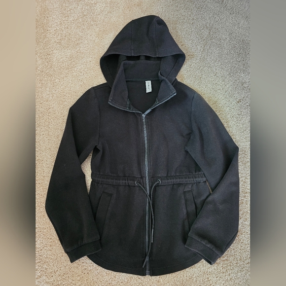 Varley Black Hooded Jacket Size Small Womens Full Zip - Picture 4 of 9